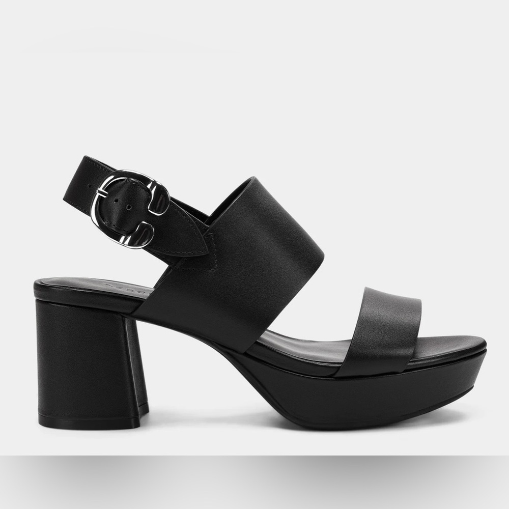 New Aerosoles Women’s Camera Sandal in Black Size: 7.5